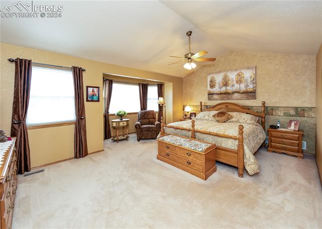 1735 Smoke Ridge Drive