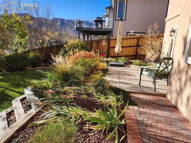 1735 Smoke Ridge Drive