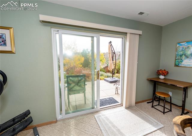 1735 Smoke Ridge Drive