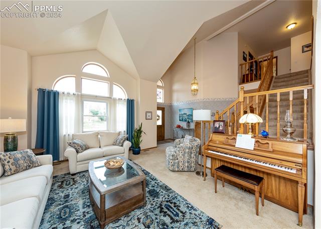 1735 Smoke Ridge Drive