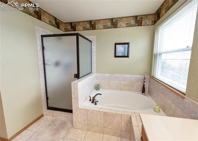 1735 Smoke Ridge Drive