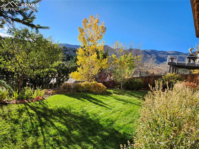 1735 Smoke Ridge Drive