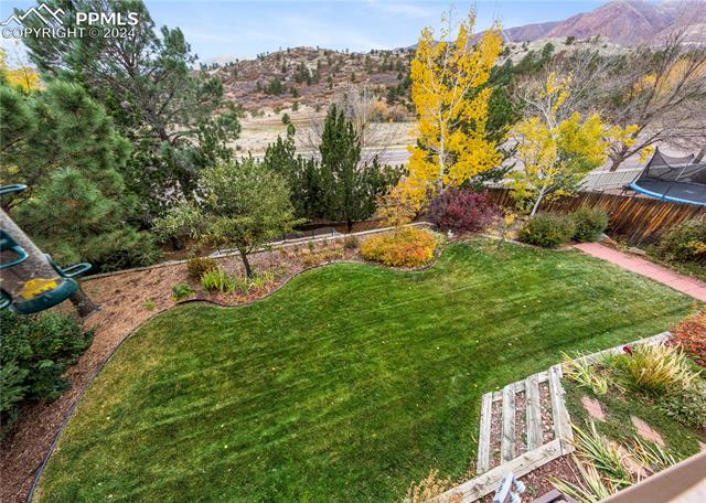 1735 Smoke Ridge Drive