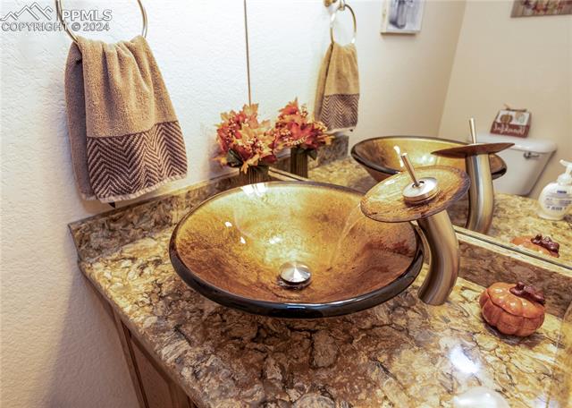 1735 Smoke Ridge Drive