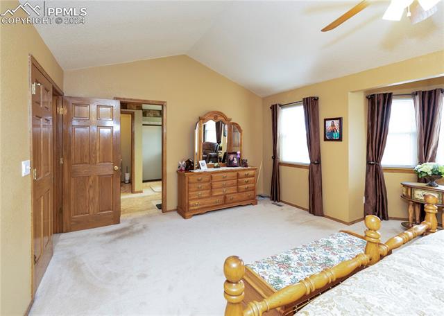 1735 Smoke Ridge Drive