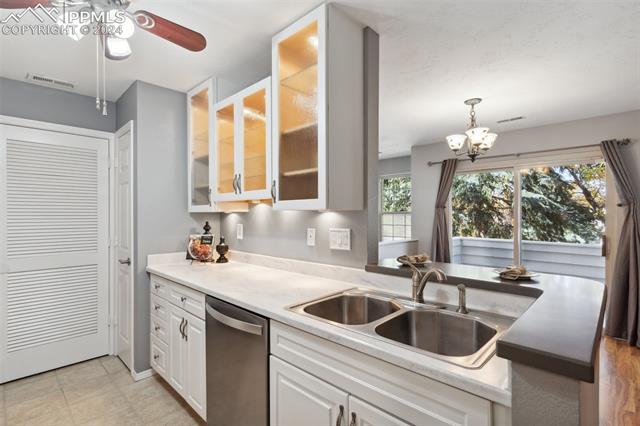 907 Tampico Court