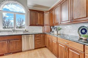 8535 Ryewood Trail
