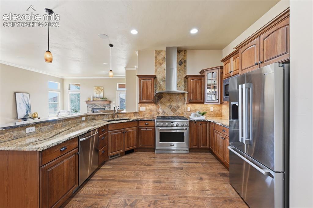 13184 Cake Bread Heights