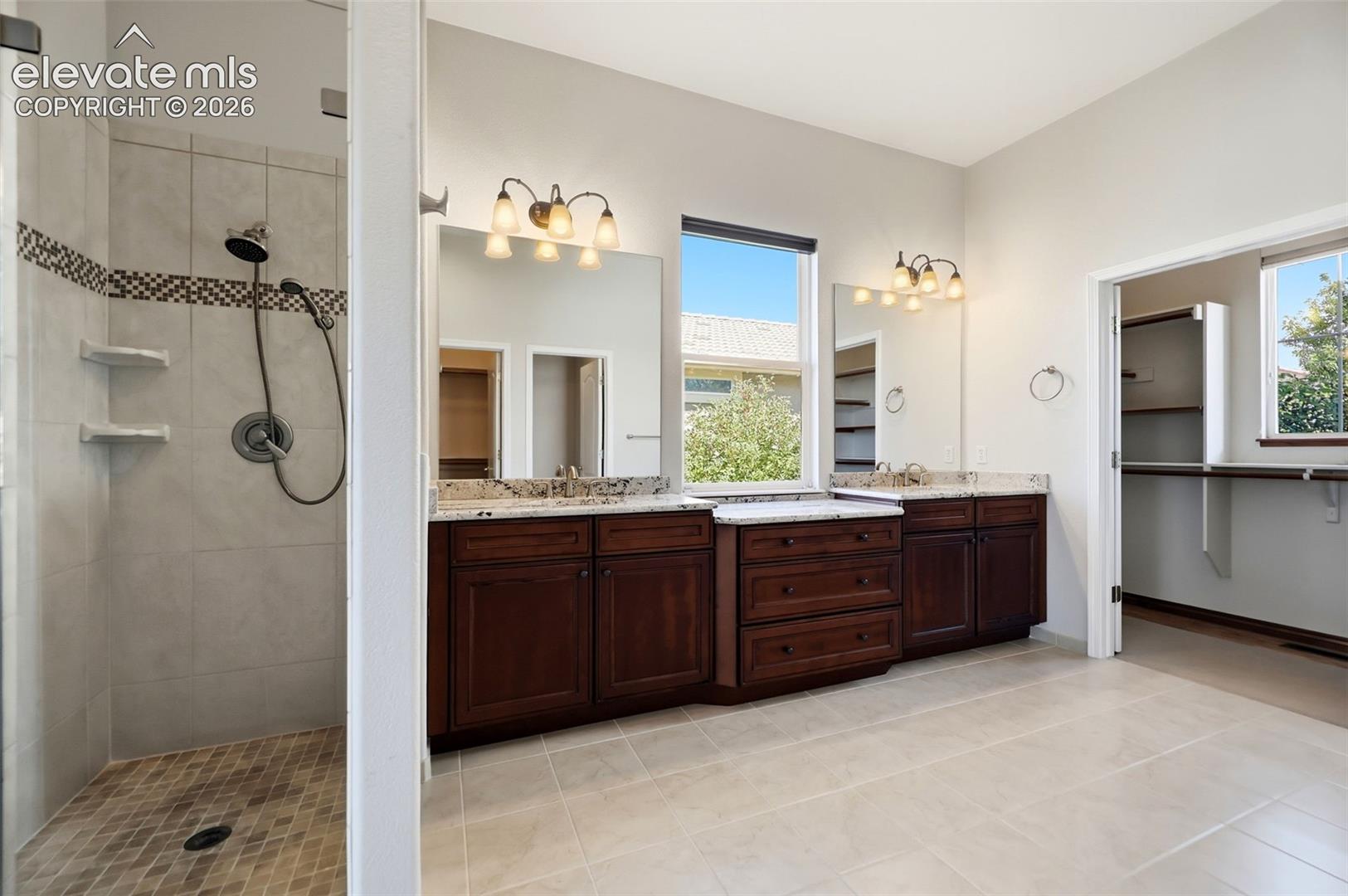 10090 Palisade Ridge Drive