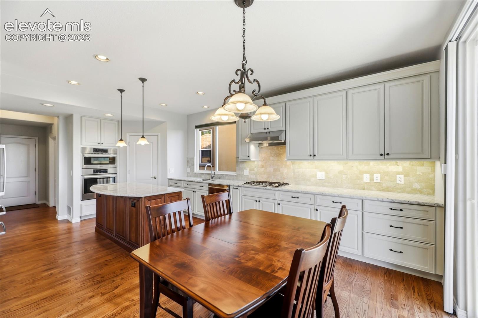 10090 Palisade Ridge Drive