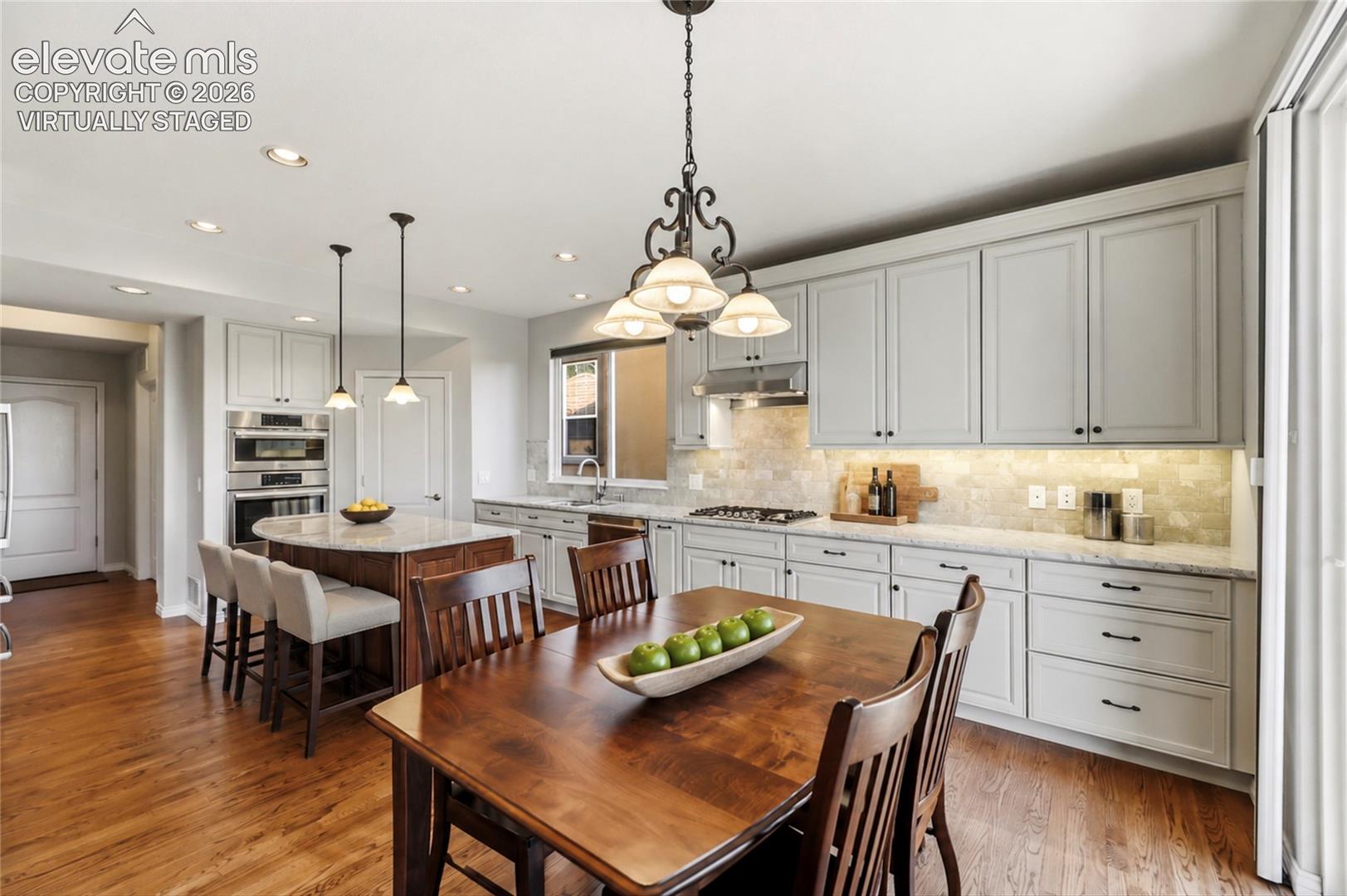 10090 Palisade Ridge Drive