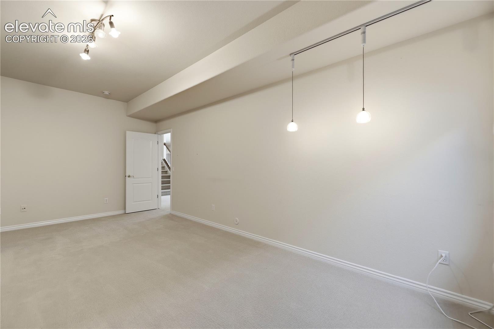 10090 Palisade Ridge Drive