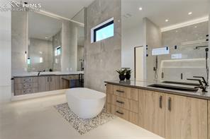 4118 Pinehurst Circle