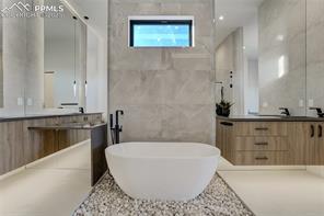 4118 Pinehurst Circle