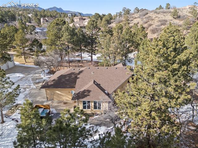 7405 Winding Oaks Drive