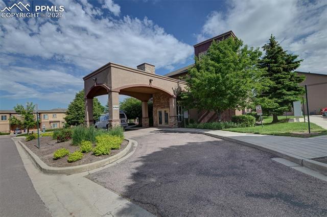 4888 Kerry Lynn View 101