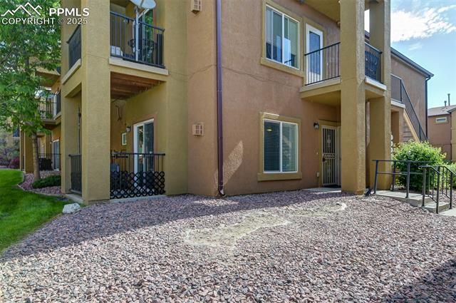 4888 Kerry Lynn View 101