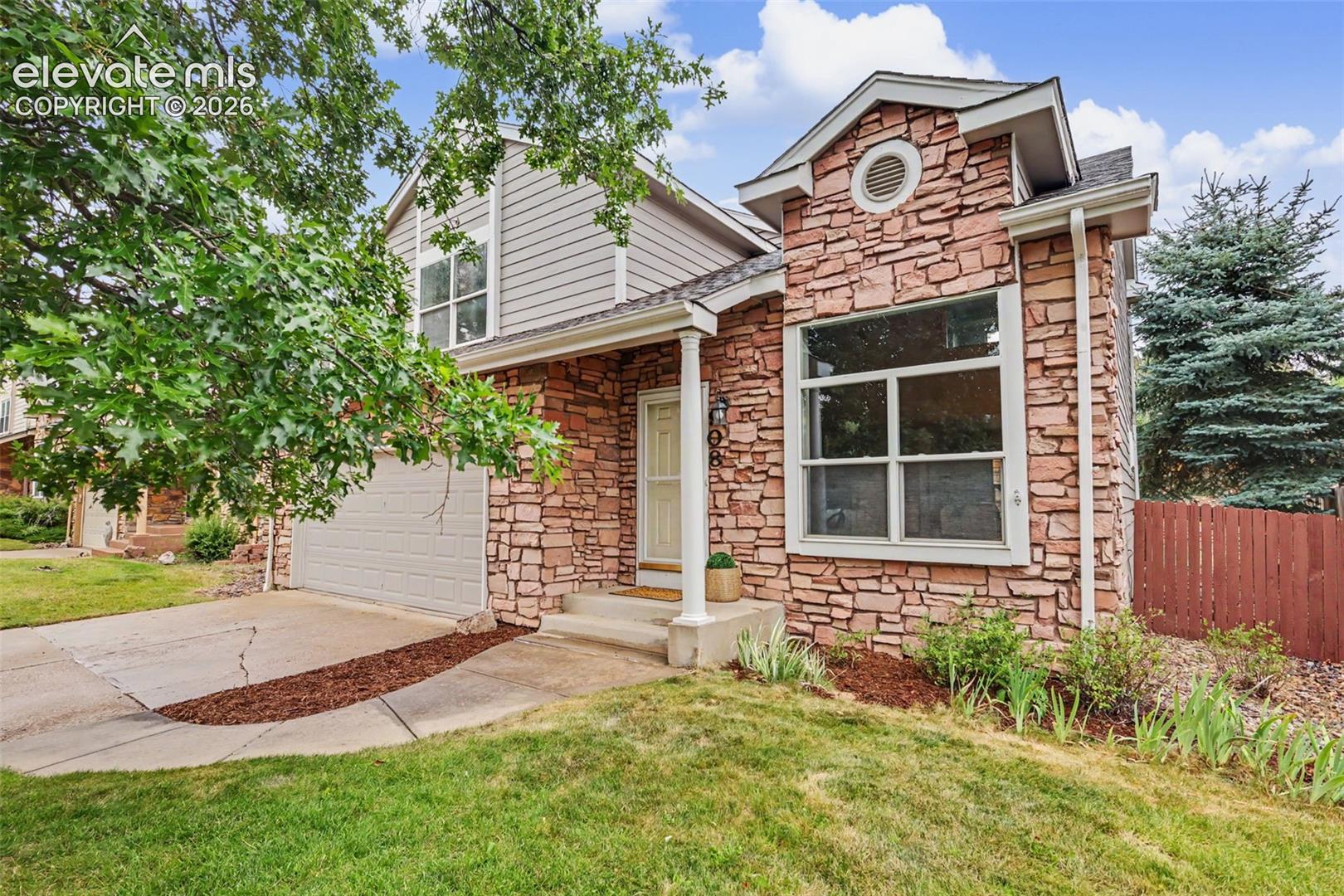908 Dancing Horse Drive
