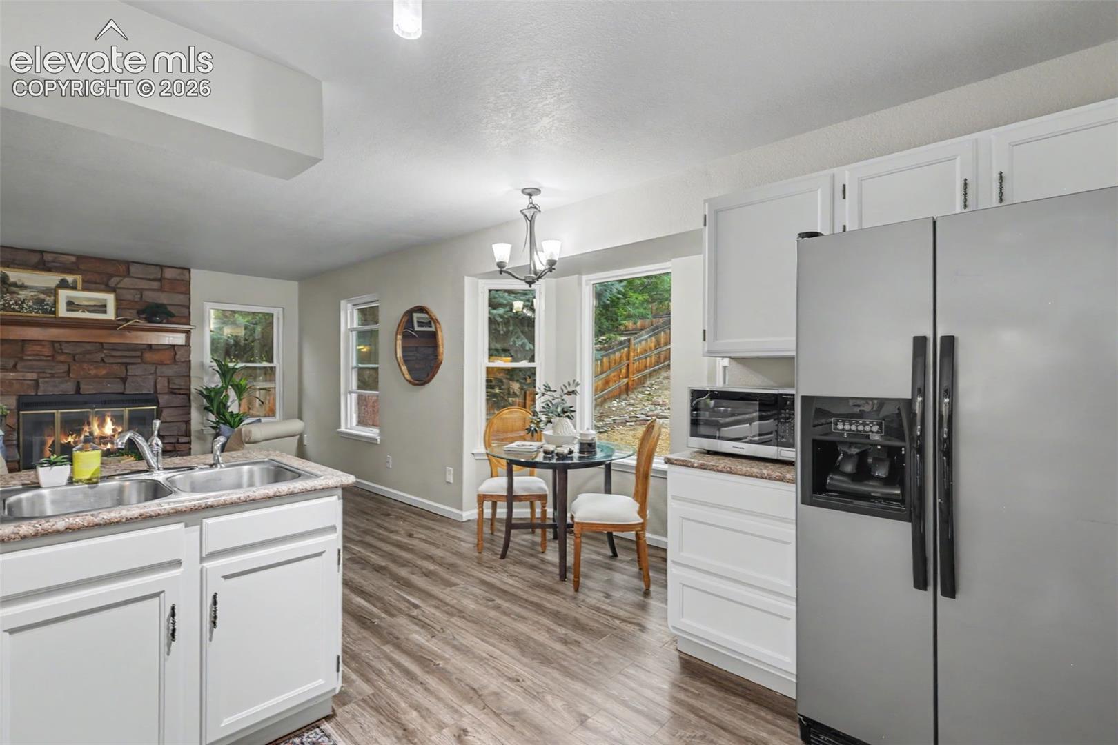 908 Dancing Horse Drive