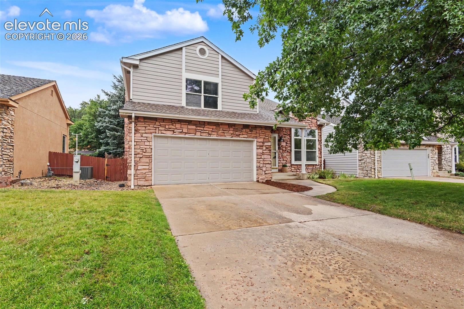 908 Dancing Horse Drive