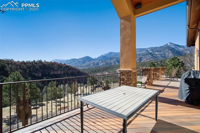 2575 White Rock Lane