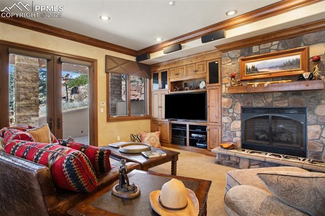 2575 White Rock Lane