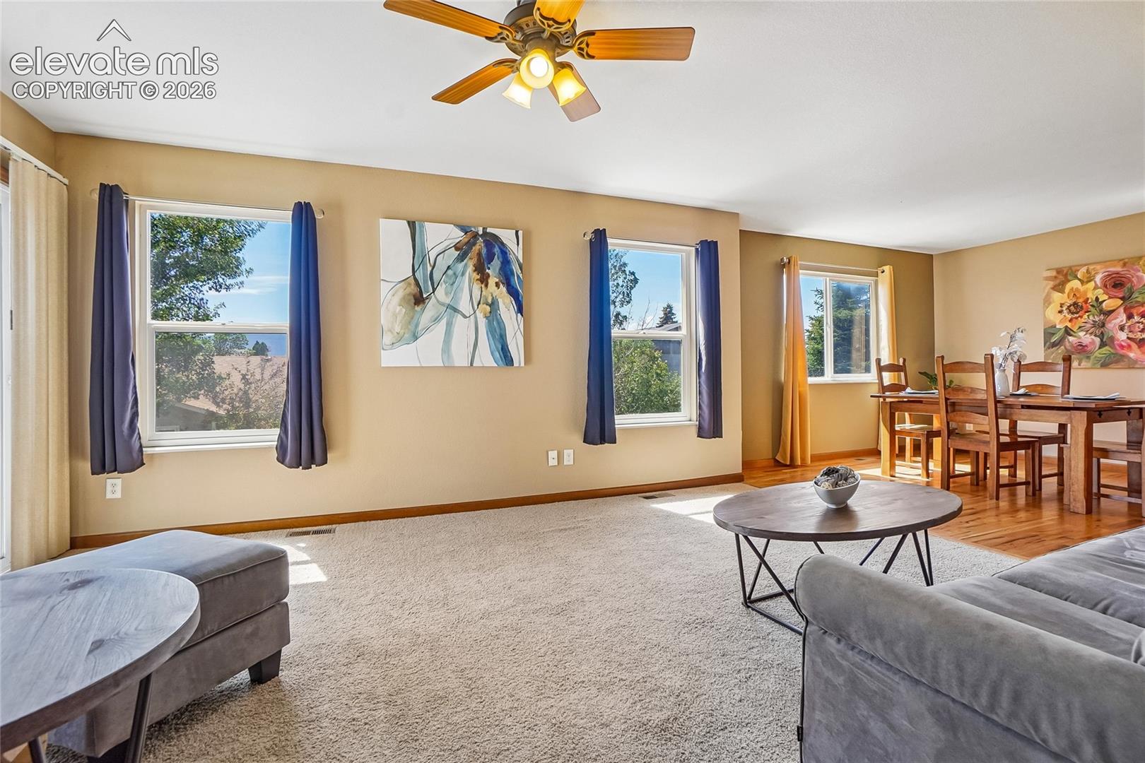 844 Foxwood Drive