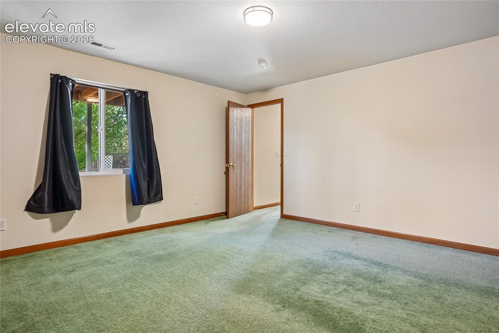 844 Foxwood Drive
