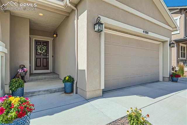 4186 New Santa Fe Trail