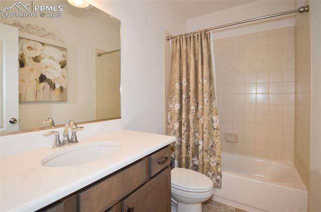 4186 New Santa Fe Trail