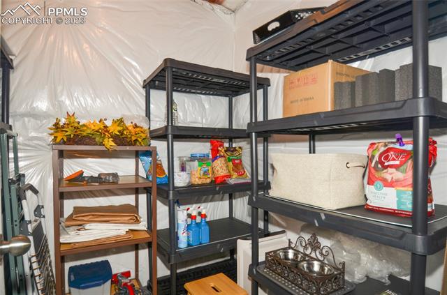 4186 New Santa Fe Trail