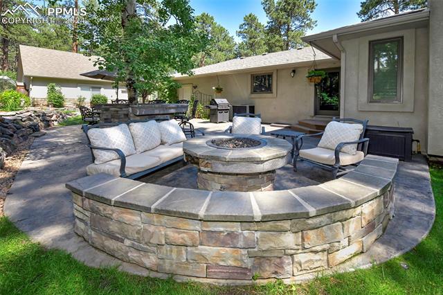 20085 Lost Arrowhead Drive