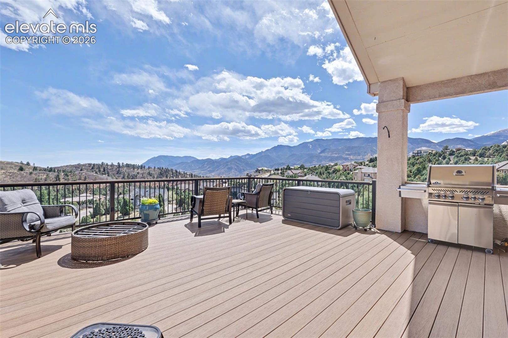 4035 Stonebridge Point