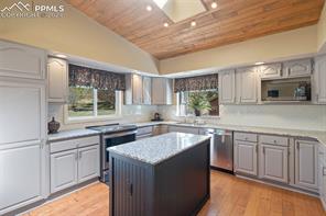 1310 Fawnwood Road