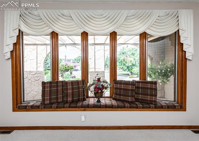 633 Golden Hills Road