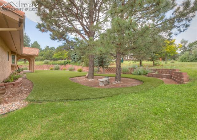 633 Golden Hills Road