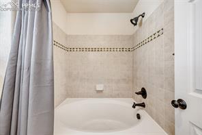 7784 Autumn Leaf Way