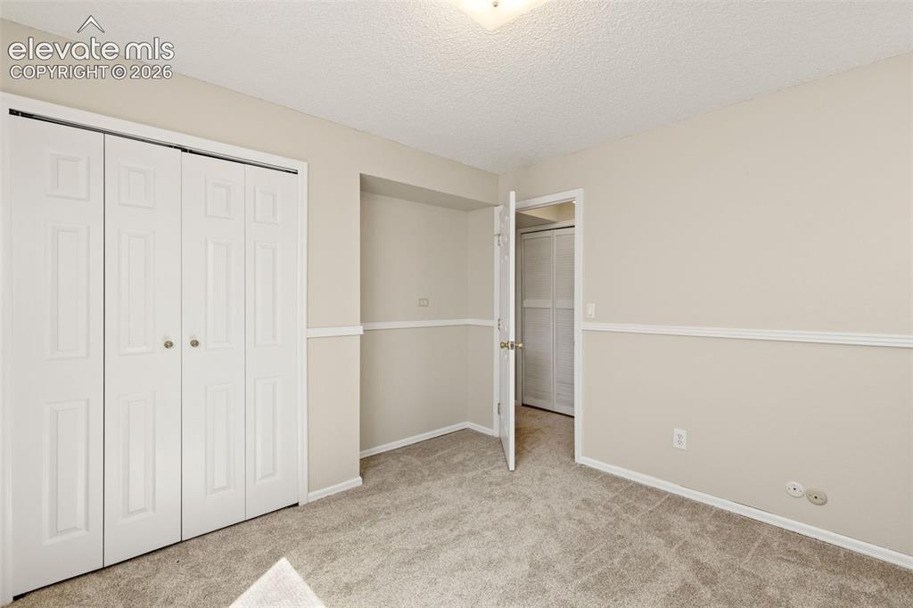 5050 Splendid Circle
