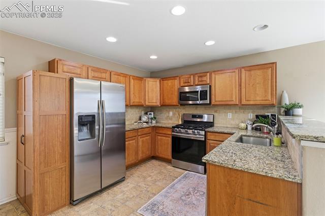 7703 Autumn Leaf Way