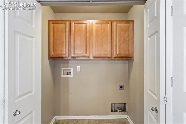 7703 Autumn Leaf Way