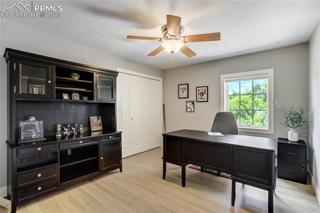 1932 El Parque Street