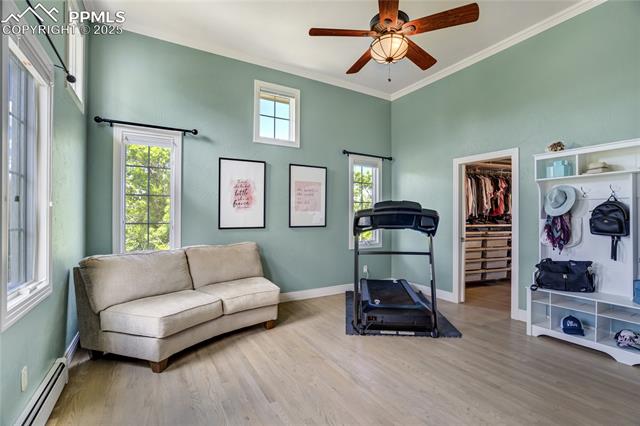 1932 El Parque Street