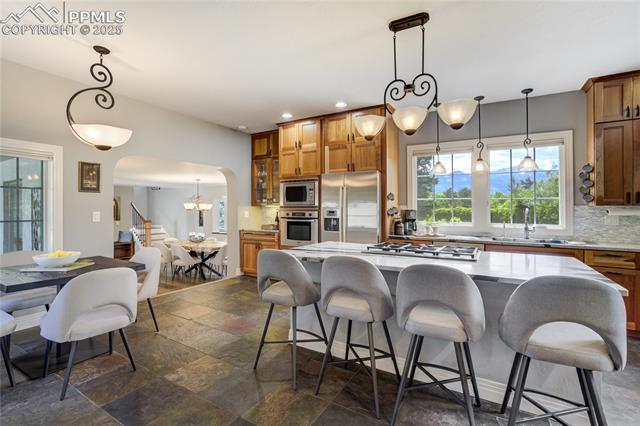 1932 El Parque Street