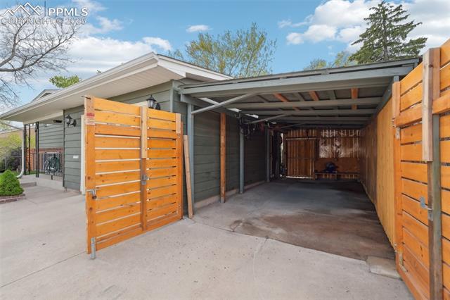 1518 Baylor Drive