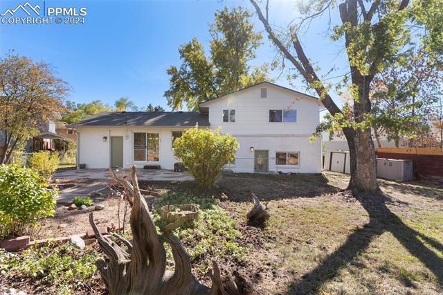 1819 Montezuma Drive