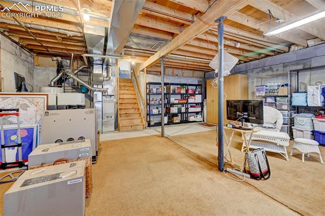 5617 E Old Farm Circle