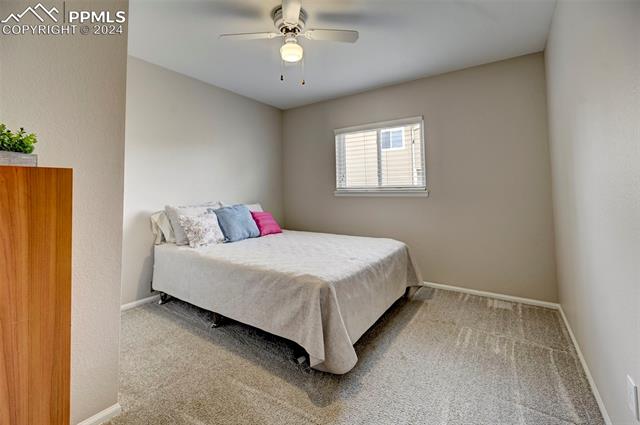 5617 E Old Farm Circle