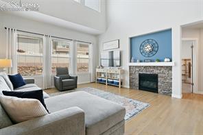 6568 Cumbre Vista Way