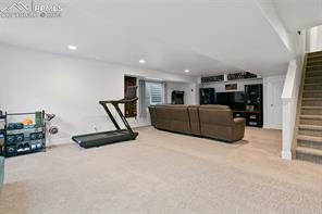 6568 Cumbre Vista Way