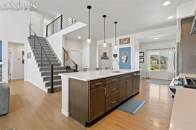 6568 Cumbre Vista Way